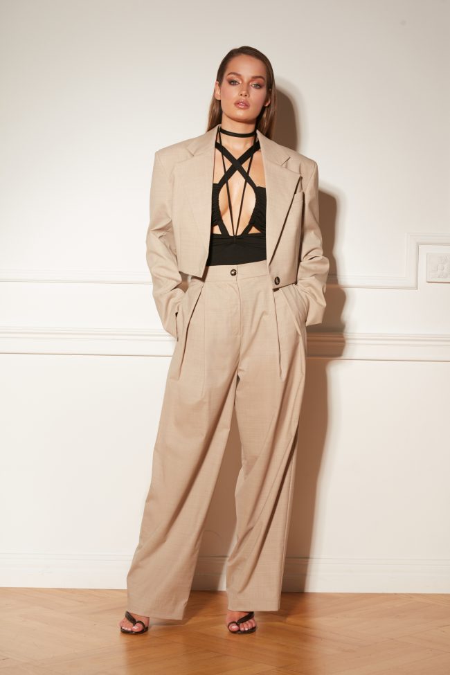 WEŁNIANY GARNITUR LIGHT TAUPE