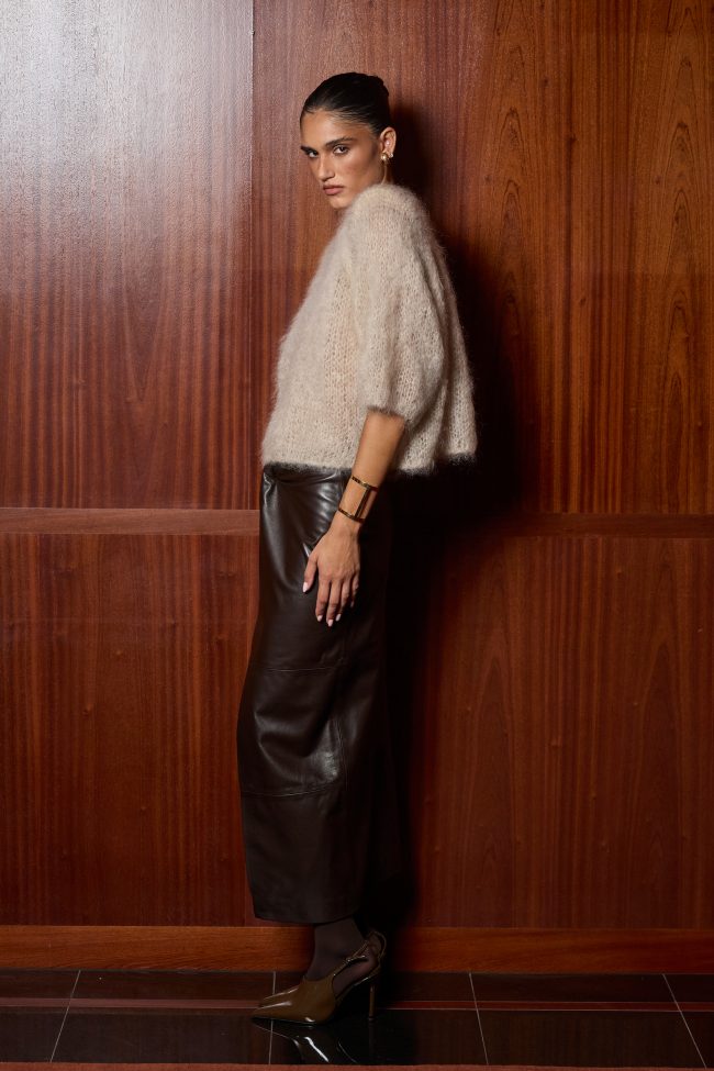 AŻUROWY SWETER Z MOHERU RUGBY BEIGE