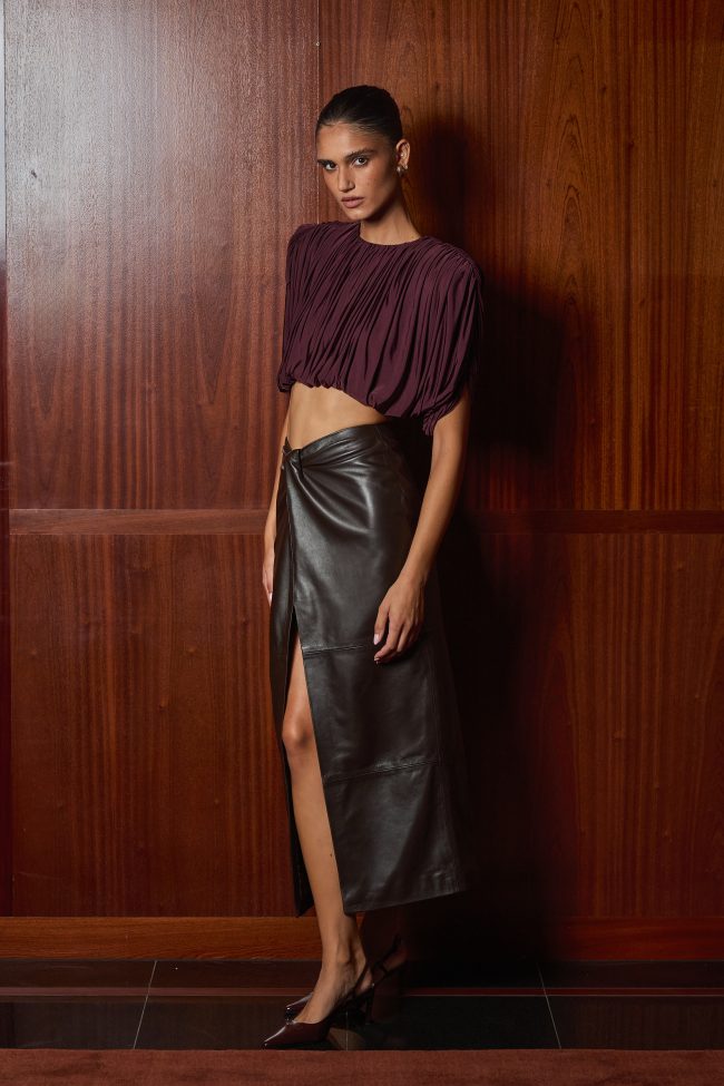 SKÓRZANA SPÓDNICA TAISY W KOLORZE CZEKOLADOWYM