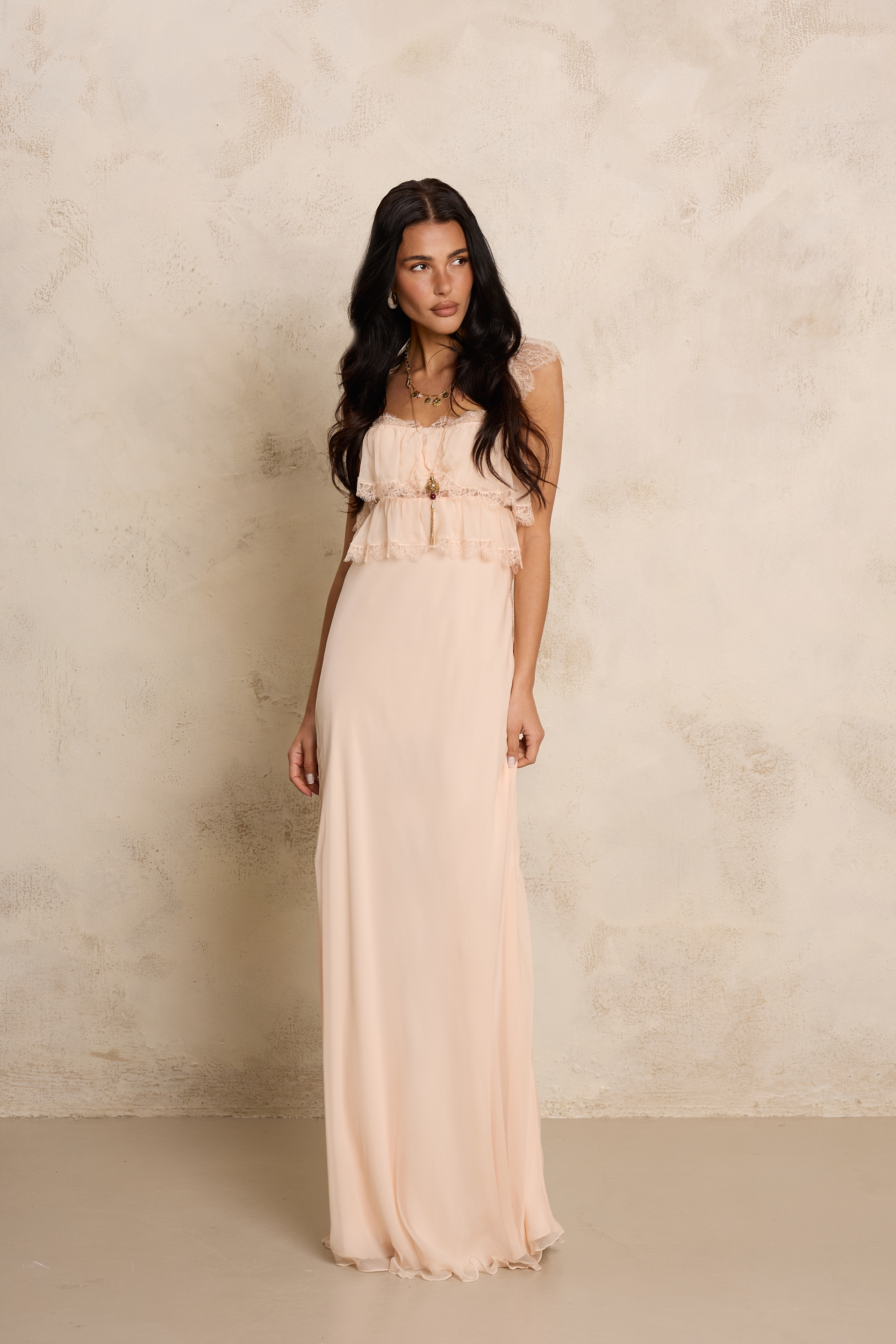 KOMBINEZON Z JEDWABIU I FRANCUSKIEJ KORONKI CHANTELL KOMBINEZON Z JEDWABIU I FRANCUSKIEJ KORONKI CHANTELL