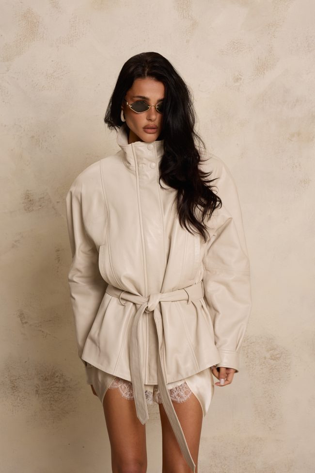 KOMBINEZON Z JEDWABIU I FRANCUSKIEJ KORONKI CHANTELL