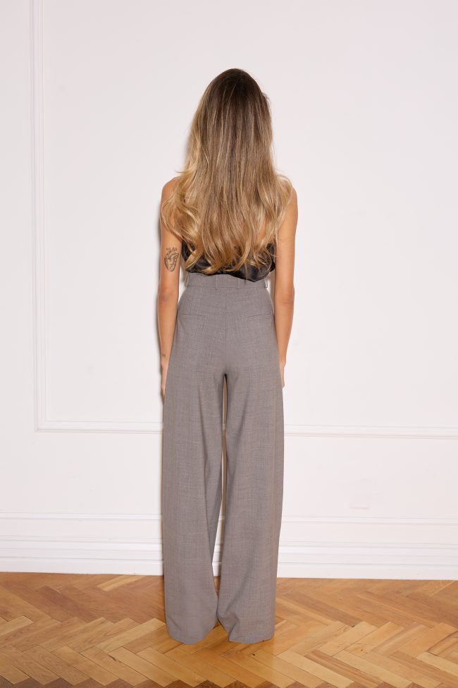 WEŁNIANY GARNITUR STEFANELL